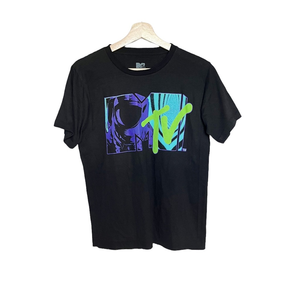 MTV NWOT‎ Neon Astronaut Tee